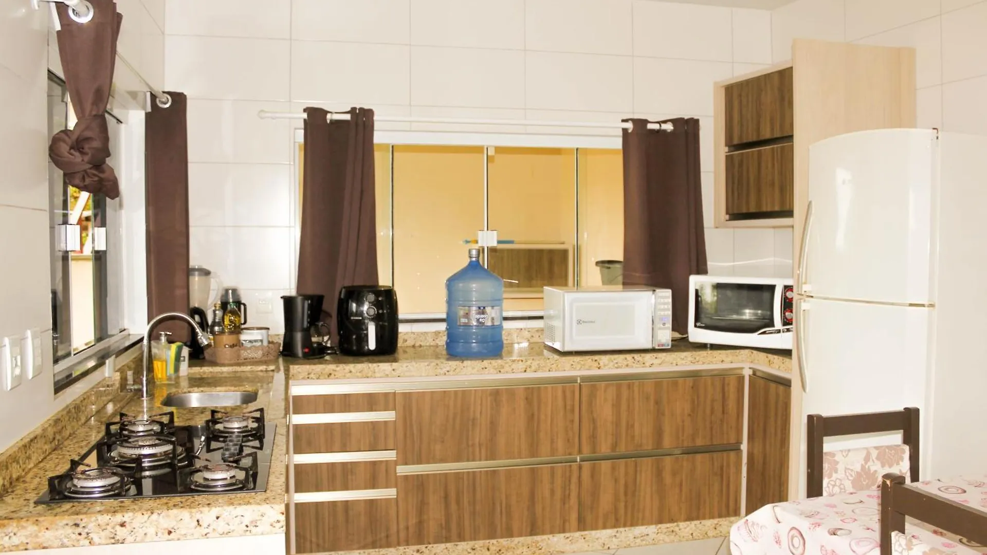 Casa de Férias Casa Com Ar Condicionado A 350 Mt Da Praia Da Vila, Imbituba Internacional Ar Cond
